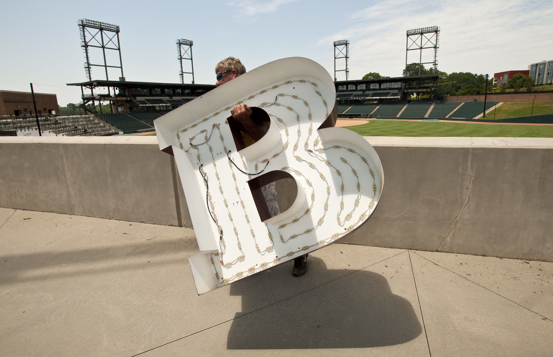 BB&T Ballpark sign removal